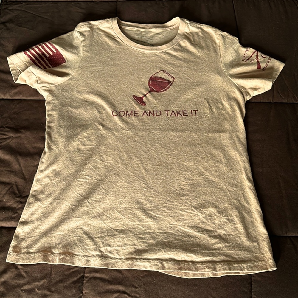 Women’s Medium COME AND TAKE IT T-Shirt